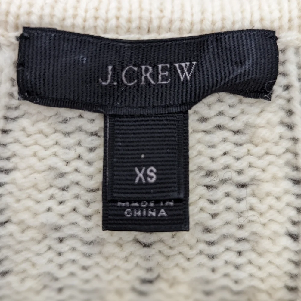 J.Crew 100% Wool Cream Cable Knit Sweater XS Button Shoulder Classic